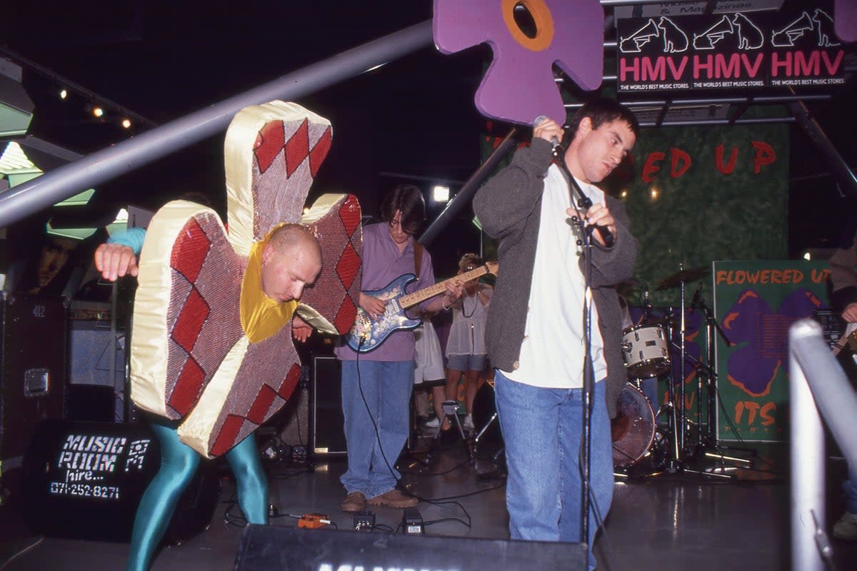 Flowered Up take the stage at HMV in July 1990 (Andy Phillips)