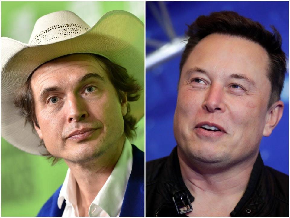 Kimbal Musk (left) brother of Elon Musk (right).