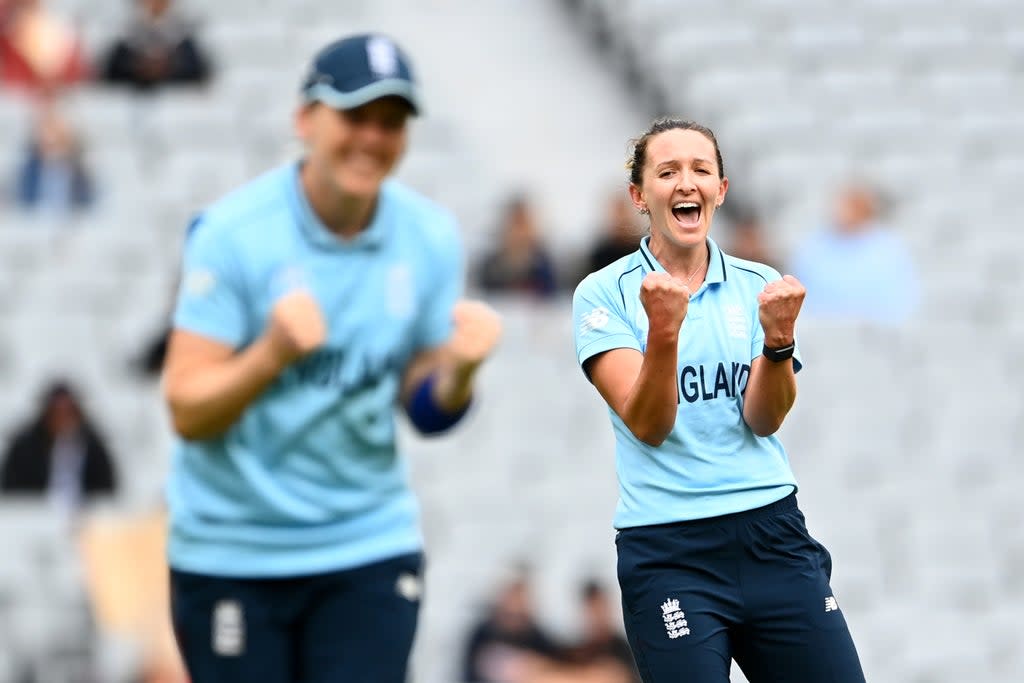 Kate Cross of England celebrates the wicket of Suzie Bates of New Zealand (Getty Images)