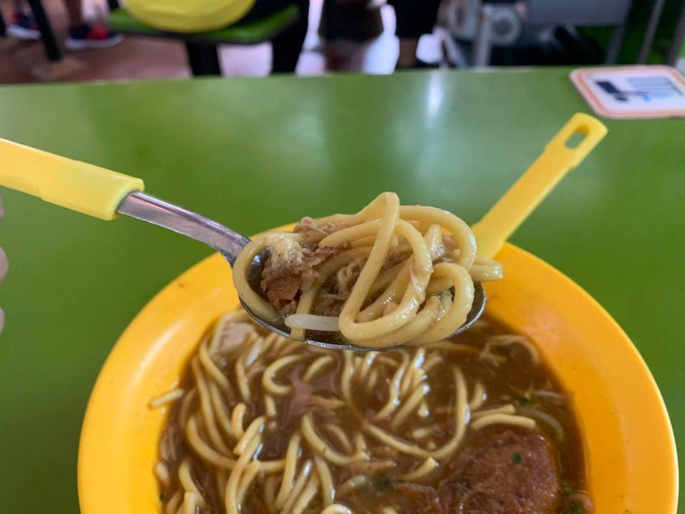 Warong Pak Sapari - Mee Soto