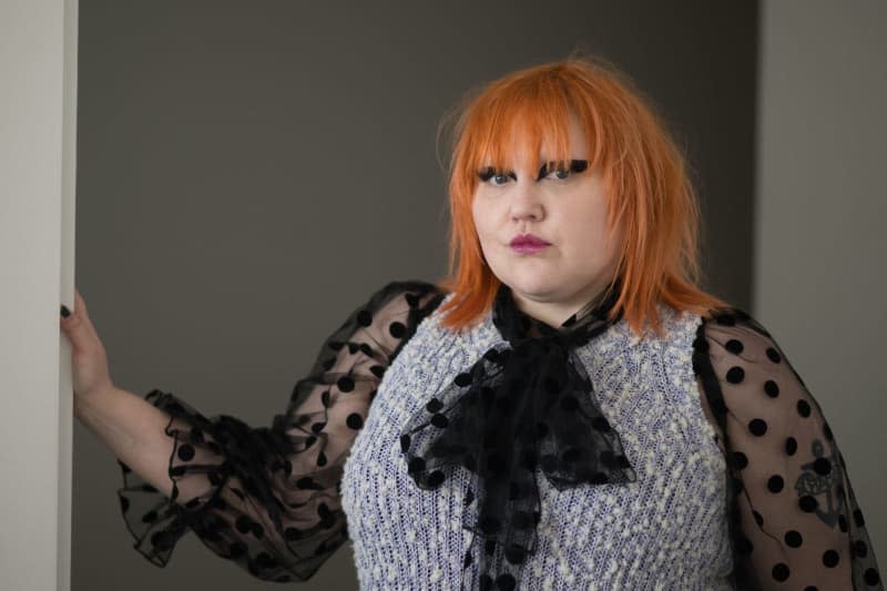 Musician Beth Ditto, member of the US band Gossip, says during a tour of a Berlin gallery, that she often misses out on the best things about the cities she visits when on tour. Sebastian Gollnow/dpa