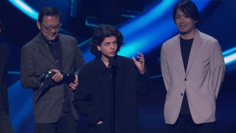 A kid at the 2022 Game Awards nominates Bill Clinton in the latest internet-pilled viral prank. 