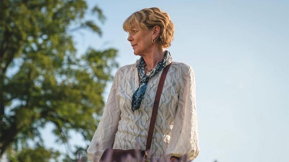 Samantha Bond as Judith Potts 