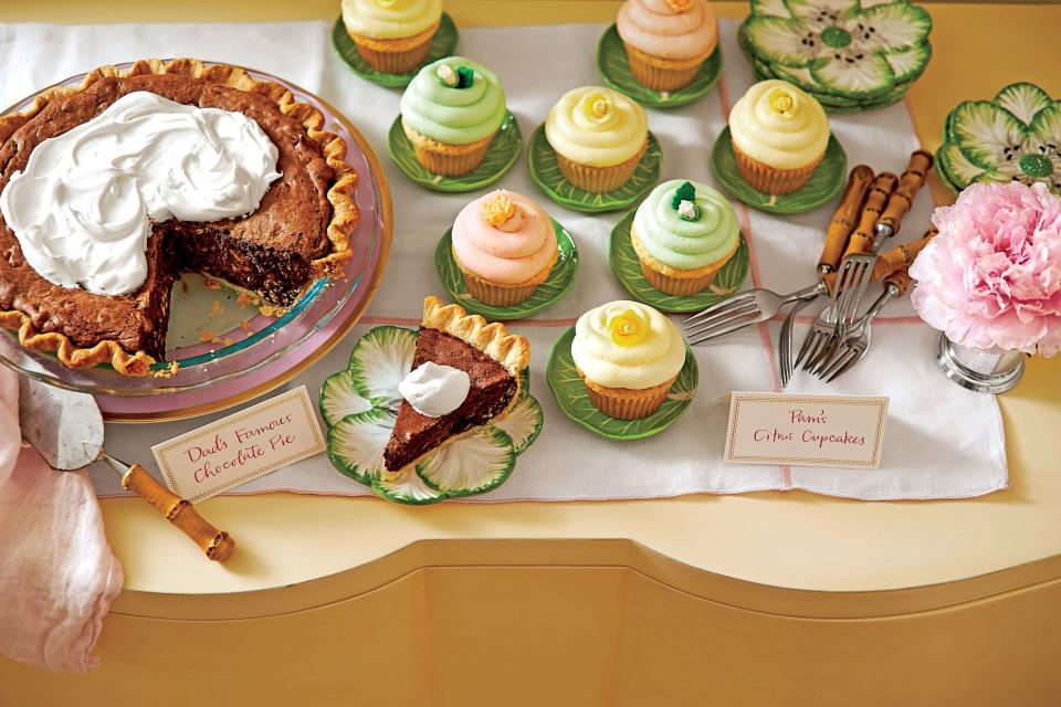 Lemon Sherbet Cupcakes with Buttercream Frosting