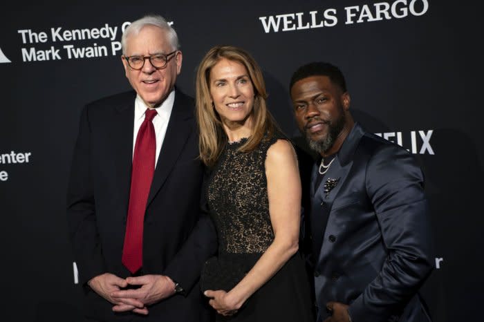 Kevin Hart honored with Mark Twain Prize for American Humor
