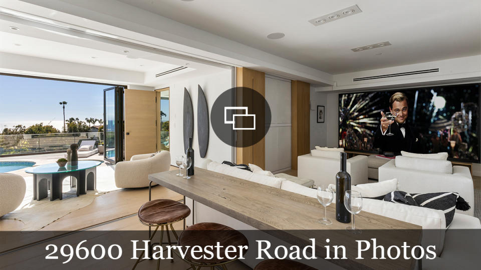 29600 Harvester Road in Malibu, CA slide cover