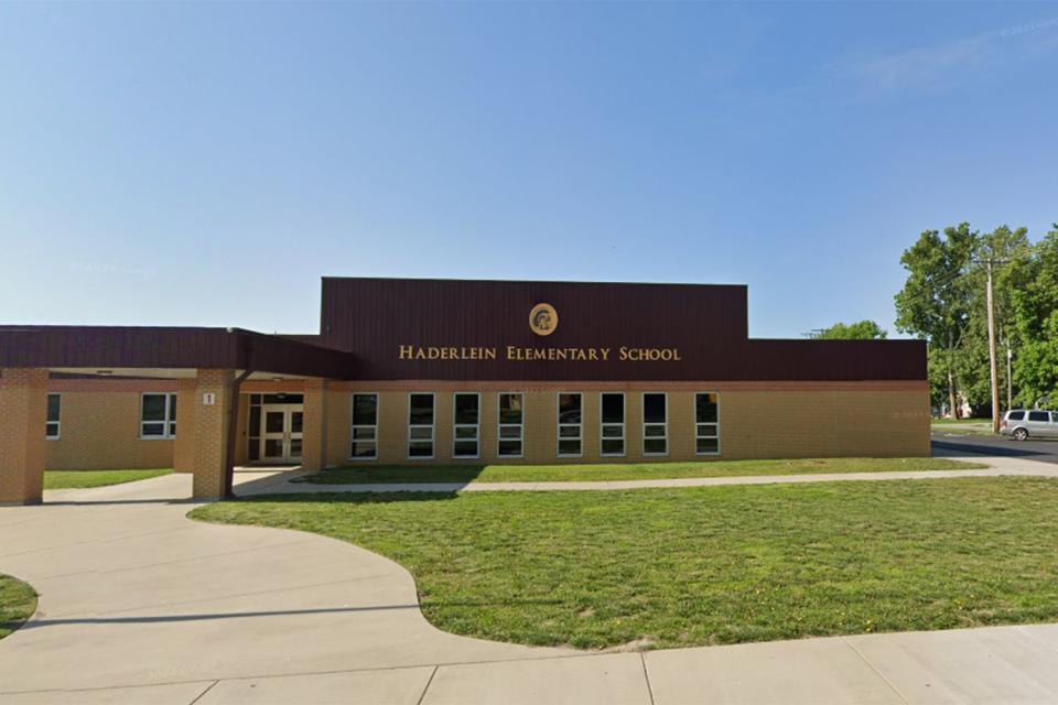 <p>Google Maps</p> The R.V. Haderlein Elementary School in Girard, Kansas.