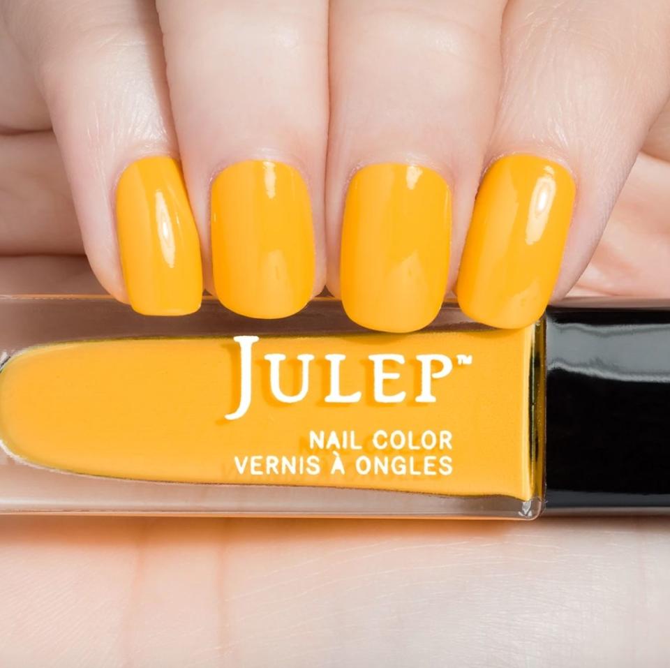 <a href="https://fave.co/3aRjBfb" target="_blank" rel="noopener noreferrer">Find it for $5 at Julep</a>.