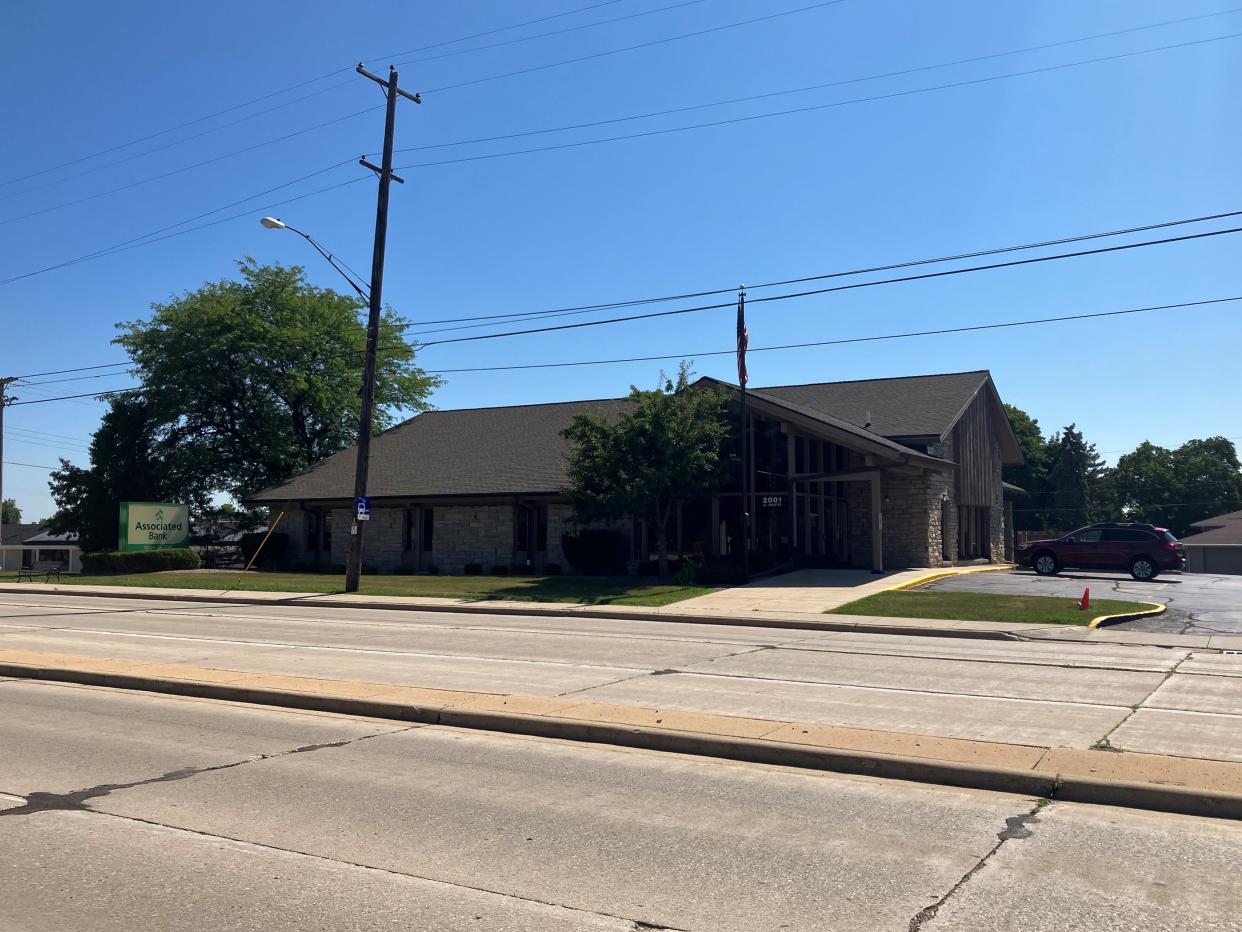 The Associated Bank branch at 2001 S. Webster Ave., in Allouez, will close Nov. 17, 2023. The branch is one of six that the Green Bay-based Associated plans to close this fall.