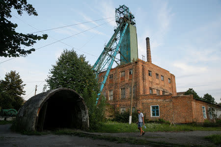 A general view shows the Novovolynska-9 coal mine in Novovolynsk, Ukraine August 1, 2018. Picture taken August 1, 2018. REUTERS/Valentyn Ogirenko