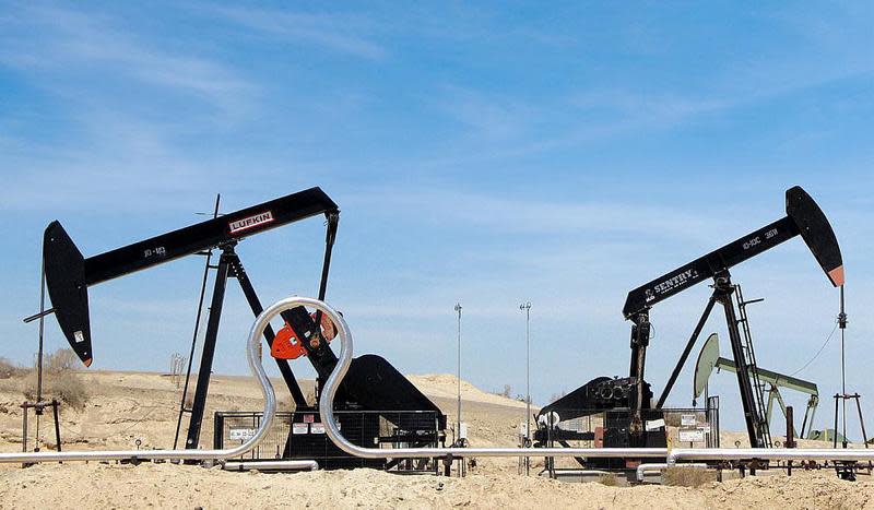 全球油價大漲，國內槓桿型原油ETF「期街口布蘭特原油正2」飆不停。（翻攝自Chevron臉書）