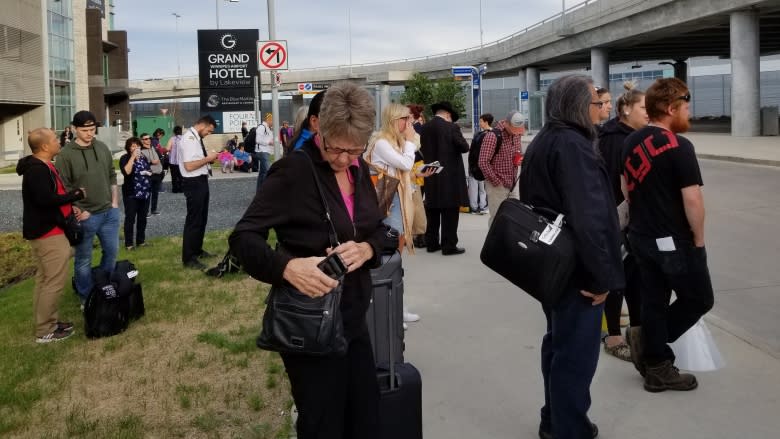 'Suspicious' bag blamed for Winnipeg airport evacuation