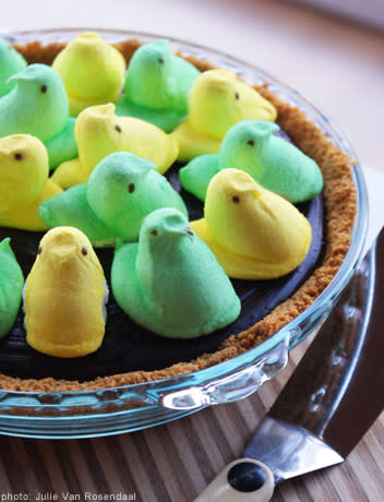 Chocolate Cream Peeps Pie