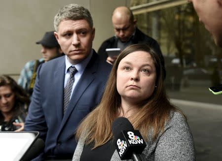 Michael Arnold (L) and Lissa Casey (R), attorneys representing Ammon Bundy address the media covering the hearing of militia members arrested from the occupation of Malheur National Wildlife Refuge outside United States District Court in Portland, Oregon January 27, 2016. REUTERS/Steve Dykes