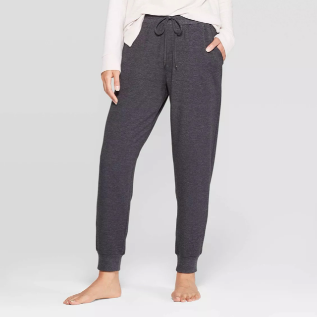 Best Sweatpants for Women 2024: Nike, Lululemon, Aerie, Amazon & SKIMS