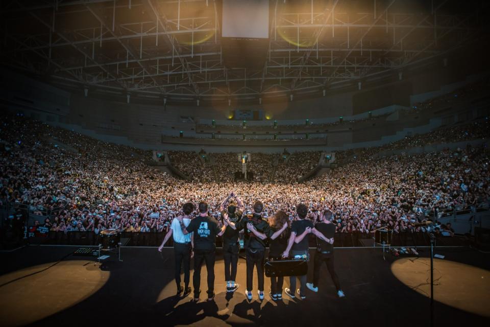 「共和世代」吸引近1萬3000名樂迷朝聖。Live Nation Taiwan