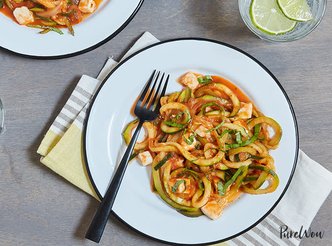 Zoodles with Tomato Sauce and Mozzarella