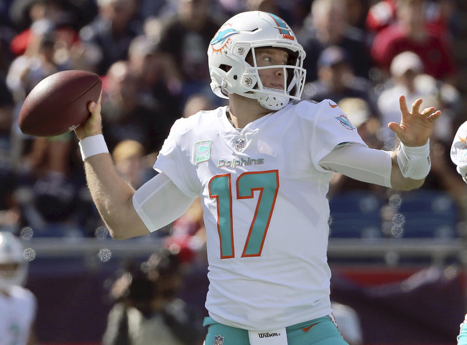 Miami Dolphins quarterback Ryan Tannehill (17) will return to the lineup this Sunday against the Colts. (AP)