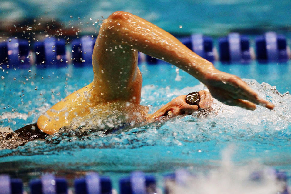 INDIANAPOLIS, IN - MARCH 29: Allison Schmitt swims in women's 400 meter freestyle finals the during day one of the 2012 Indianapolis Grand Prix at the Indiana University Natatorium on March 29, 2012 in Indianapolis, Indiana. (Photo by Dilip Vishwanat/Getty Images)