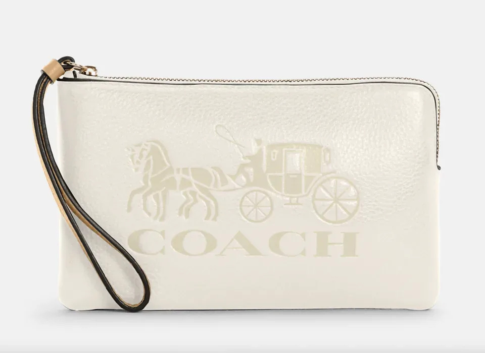 Como editora de compras, este es el pouch de Coach Outlet que les regalar&#xe9; a todas mis amigas por Navidad