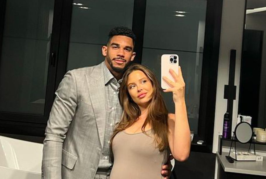 Mara Teigen wishes husband, Edmonton Oilers forward Evander Kane a happy 33rd birthday via Instagram/ @marateigen