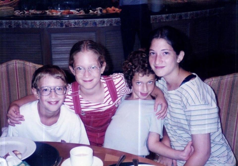 A young Mark Zuckerberg pictured with his sisters. (Photo: Courtesy of Facebook.com/zuck)