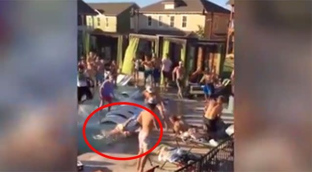 The victim ends up backflipping into the pool. Source: WhiteBoy_Ejay/Twitter