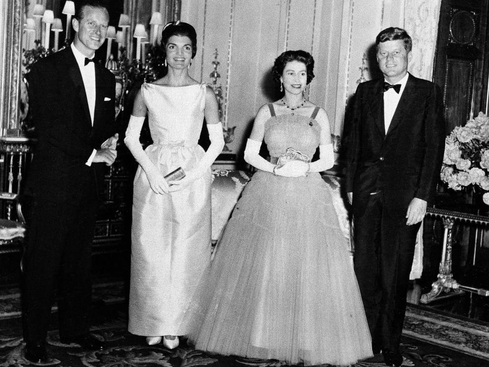 queen elizabeth kennedys