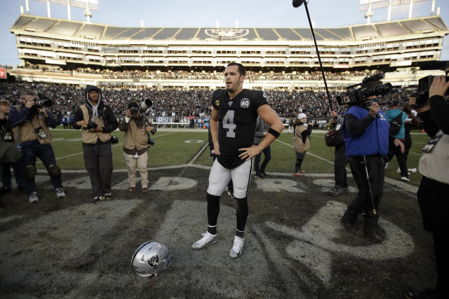 Raiders to play final game in Oakland Coliseum