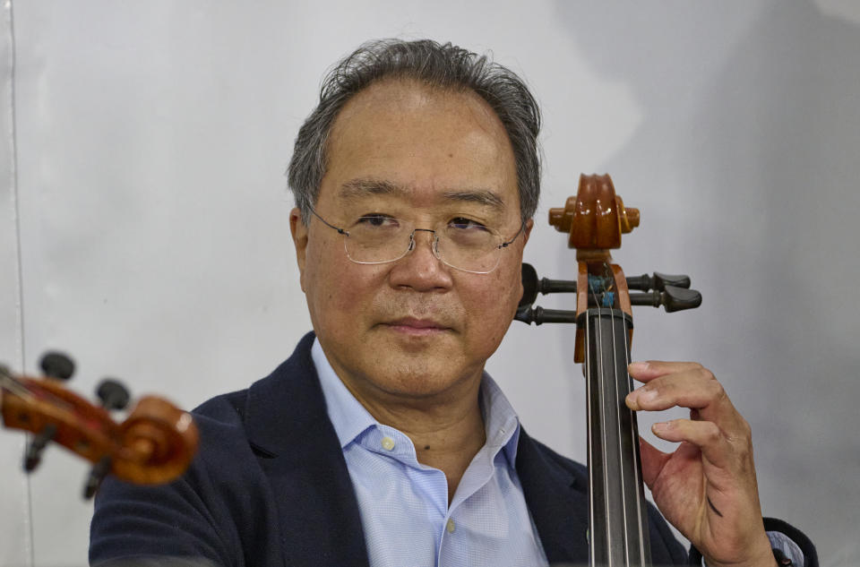 Cellist Yo-Yo Ma plays with fellow musicians the Allegro of Mozart's Eine Kleine Nachmusik at on March 29, 2022 in Lisbon, Portugal<span class="copyright">Horacio Villalobos—Corbis via Getty Images</span>