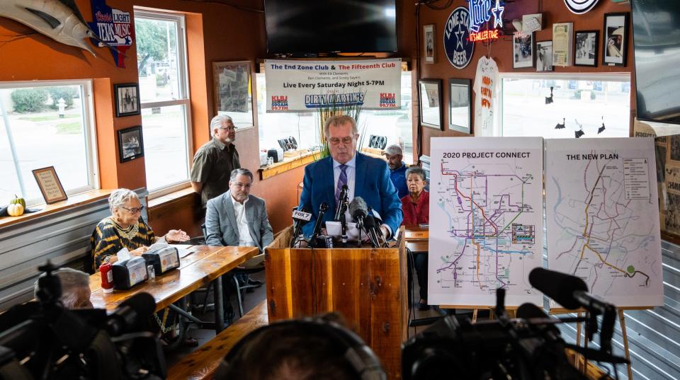 Austin attorney Bill Aleshire announces a lawsuit against the City Council and the Austin Transit Partnership on Nov. 8 at Dirty Martin's Place near the University of Texas. The lawsuit alleges that changes to Project Connect's light-rail plans since 2020, when voters approved a property tax increase to build the system, are significant enough that the project no longer has voter approval.