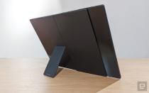 <p>ASUS Zenbook Fold 17</p> 