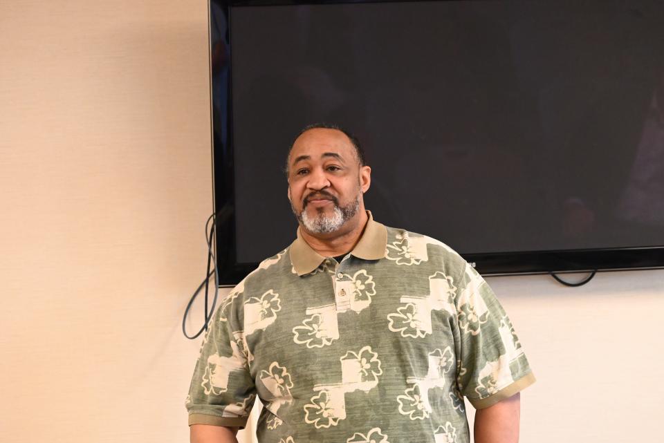 South Bend Tenant Association President, Rodney Gadson, speaks to local tenants, Feb. 6 at 3232 Ardmore Trail.