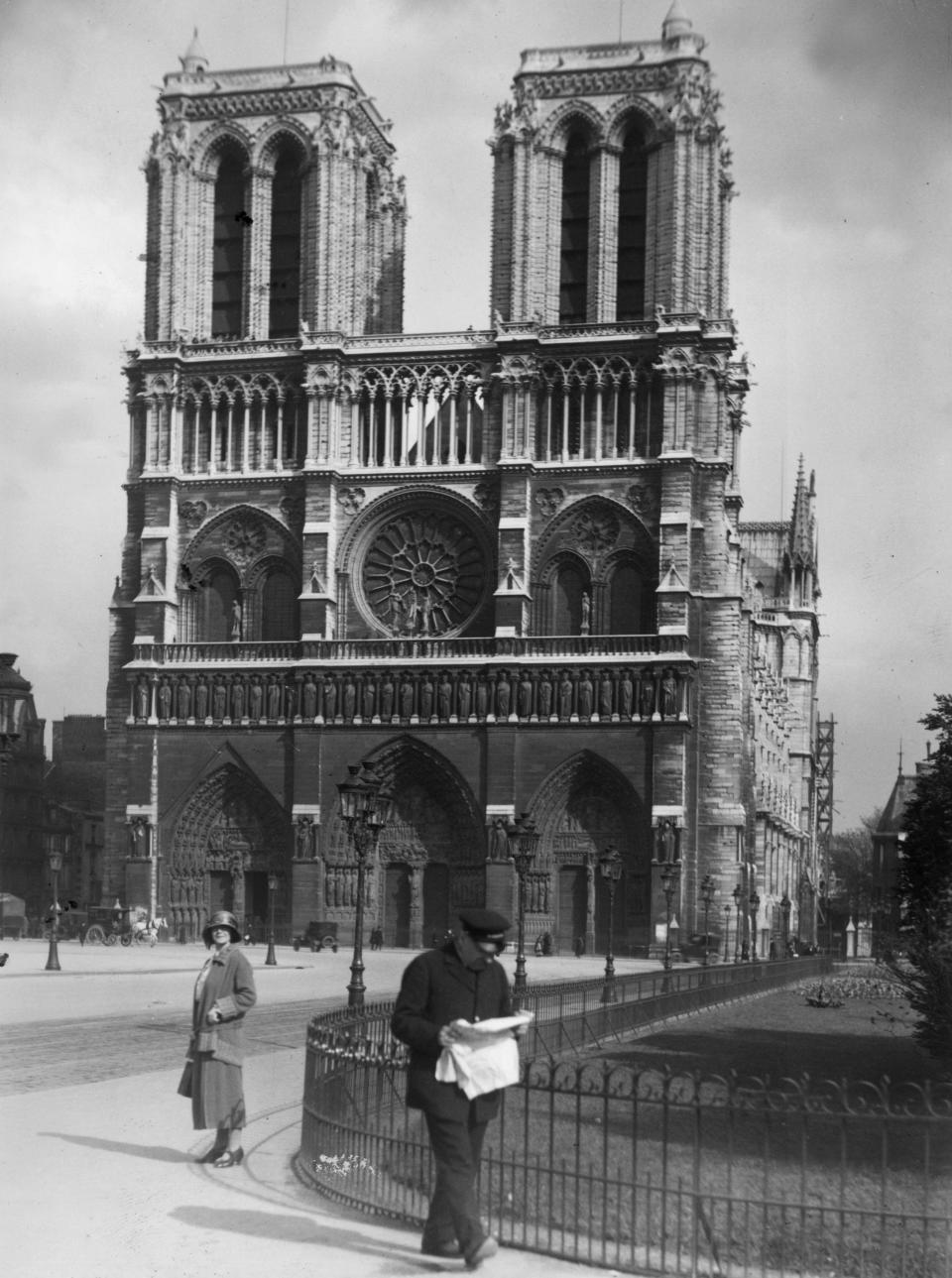 Notre Dame de Paris 1920