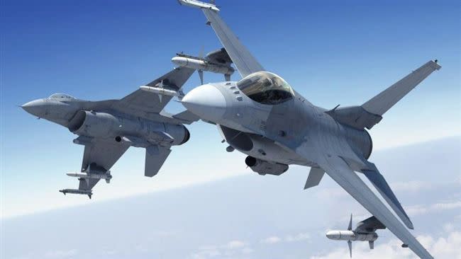 美國預計將在2026年交給台灣66架F-16V戰機。（示意圖／翻攝自推特）