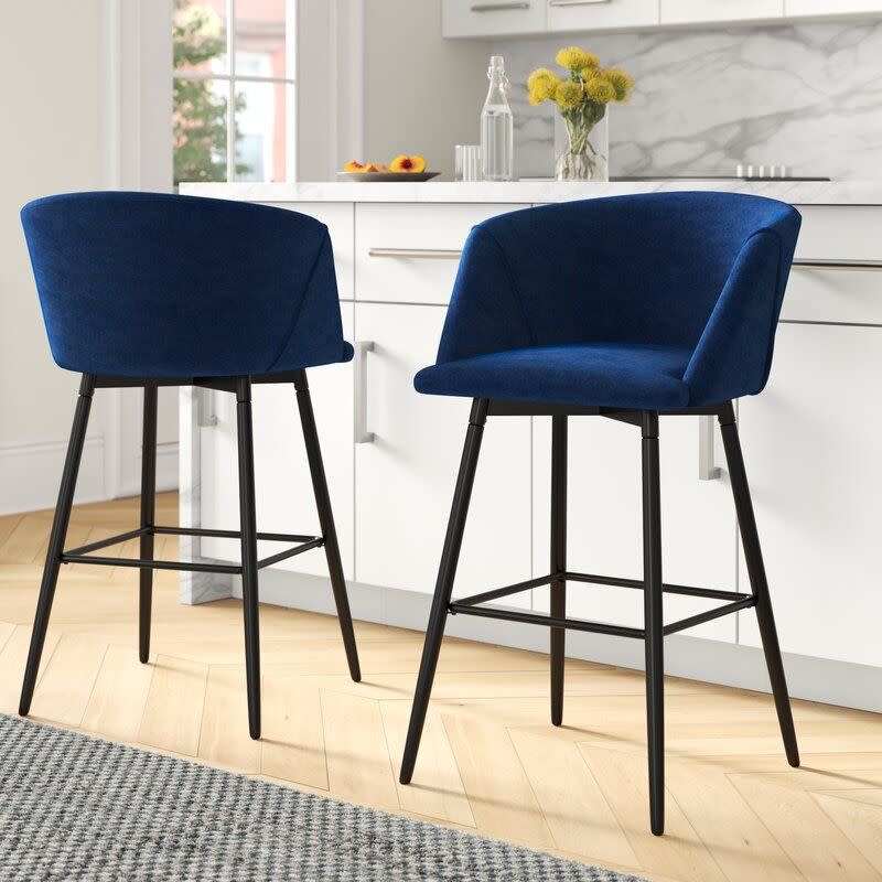 8) Braxton Counter & Bar Stool