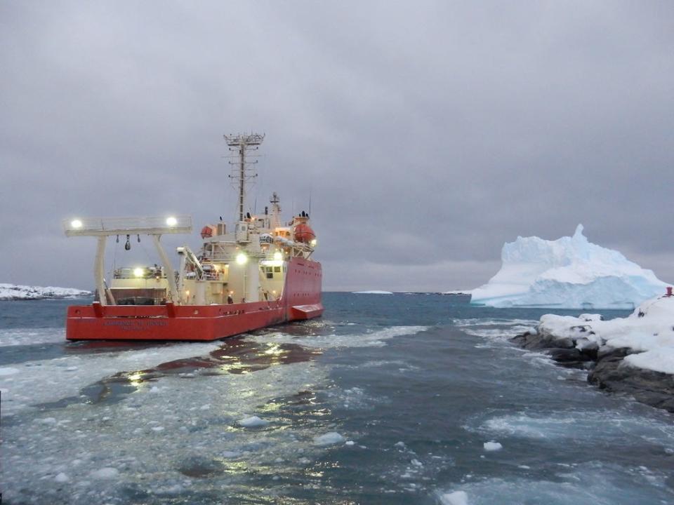The research vessel Laurence M. Gould sails away from Palmer Station, Antarctica in 2018.