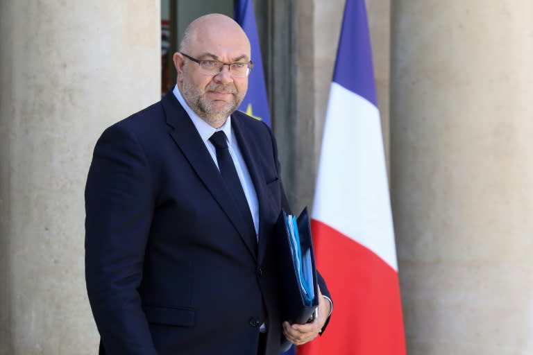 French Agriculture Minister Stephane Travert hopes to avoid fresh clashes between French and UK scallop fishermen in waters off Normandy
