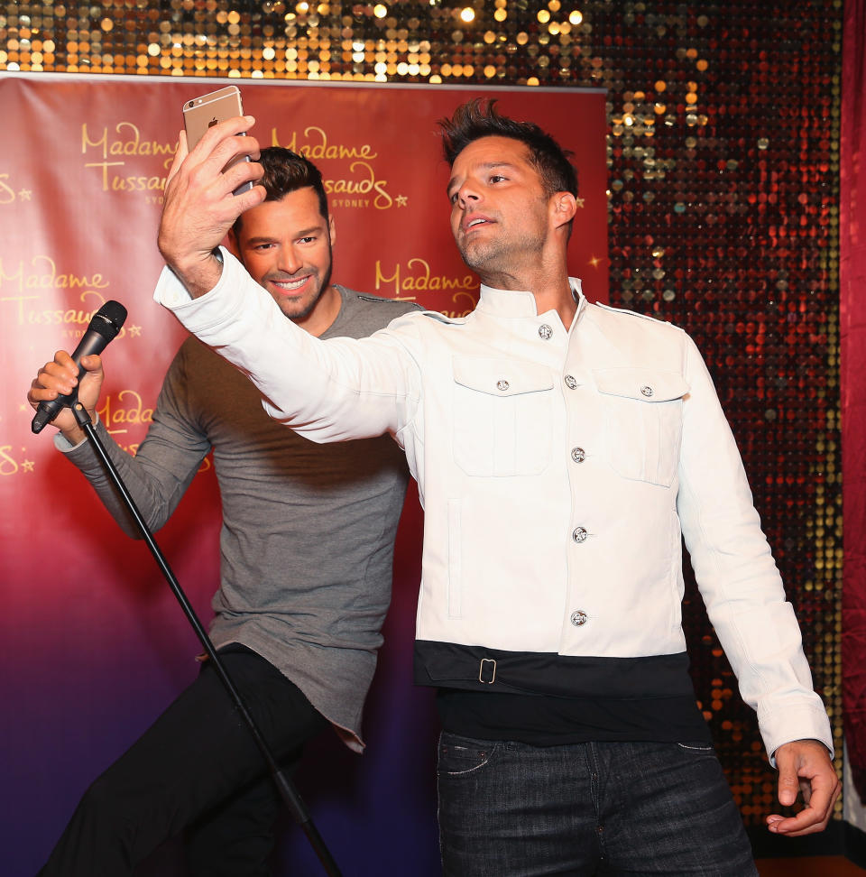 <p>Ricky Martin looked like his own fan when he took a selfie with his wax double at Madame Tussauds in Australia.</p>