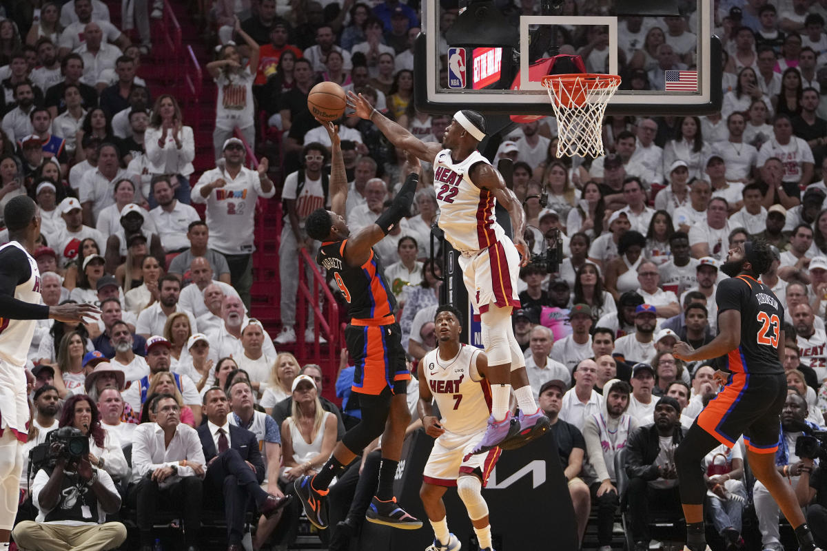 Miami Heat Take 3-1 Lead And Hold Off New York Knicks For Game 4
