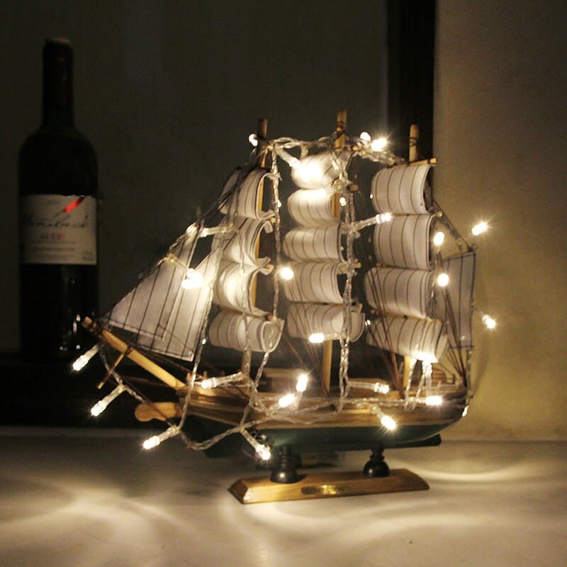 Battery Operated String Light. Image via Wayfair.