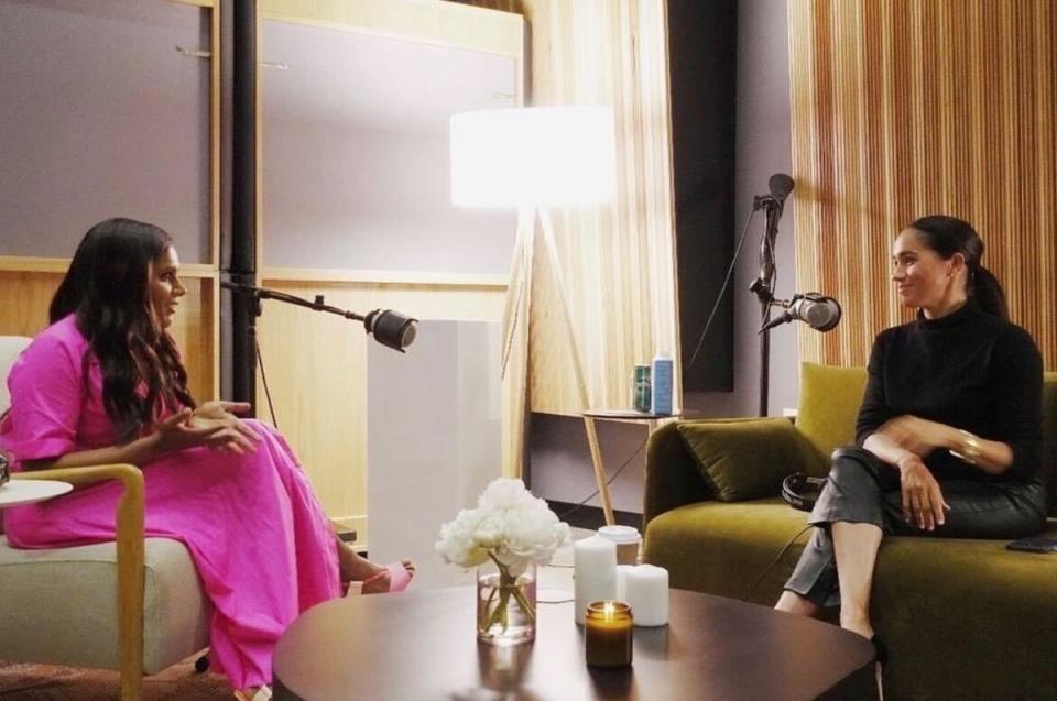 Mindy Kaling and Meghan recording ‘Archetypes’ (Mindy Kaling (Instagram))
