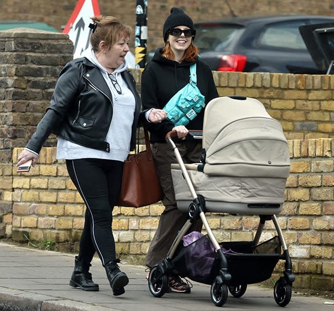 stacey-mum-walk