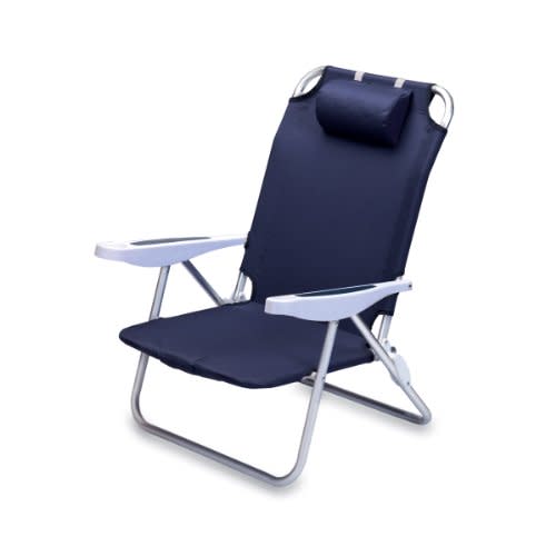 Picnic Time Monaco Folding Beach Chair (Amazon / Amazon)