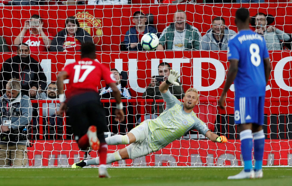 <p>Soccer Football – Premier League – Manchester United v Leicester City – Old Trafford, Manchester, Britain – August 10, 2018 Manchester United’s Paul Pogba scores their first goal from the penalty spot past Leicester City’s Kasper Schmeichel Action Images via Reuters/Andrew Boyers EDITORIAL USE ONLY. No use with unauthorized audio, video, data, fixture lists, club/league logos or “live” services. Online in-match use limited to 75 images, no video emulation. No use in betting, games or single club/league/player publications. Please contact your account representative for further details. </p>