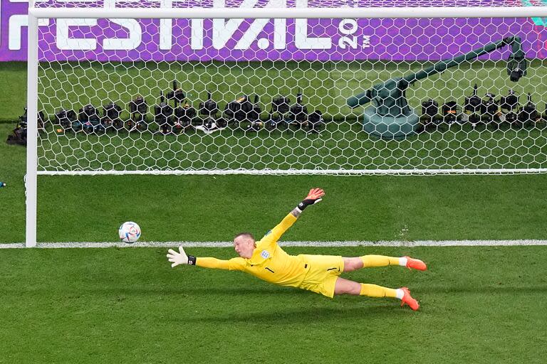 Jordan Pickford, el arquero inglés, no tiene un buen promedio en penales atajados 