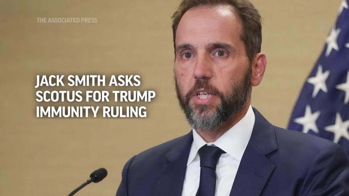 Special Counsel Jack Smith in a 'race against the clock' with SCOTUS  request on Trump immunity