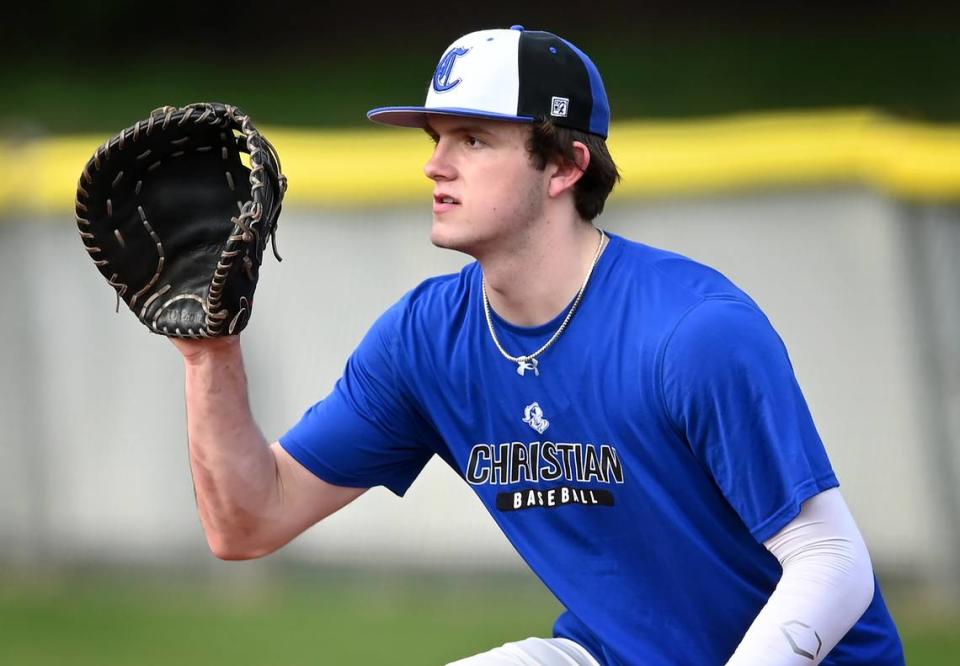 Charlotte Christian sophomore John Lash during practice on Thursday, February 23, 2023. JEFF SINER/jsiner@charlotteobserver.com