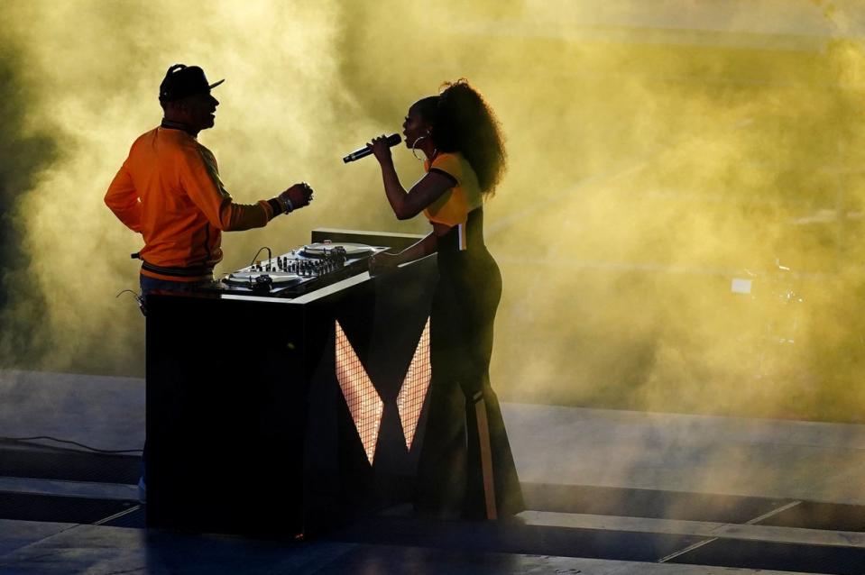 Goldie and Beverley Knight perform on stage during the Closing Ceremony for the 2022 Commonwealth Games (PA)