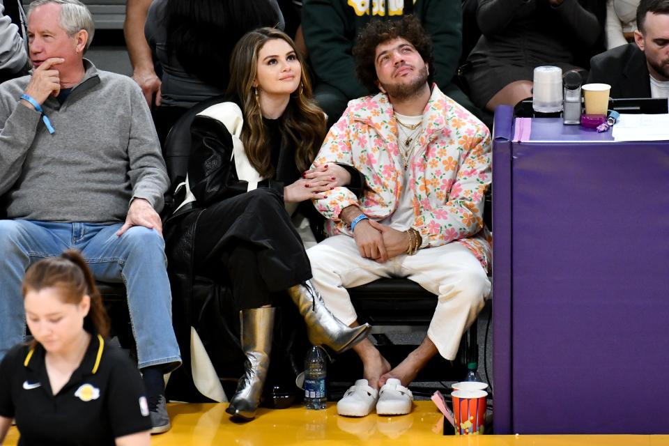 Selena Gomez and Benny Blanco sit courtside at Crypto.com arena on January 03, 2024.